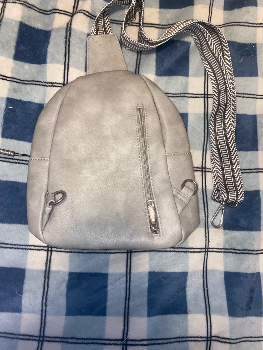Light Gray Faux-Leather Sling Backpack with Patterned Strap - Picture 4 of 11